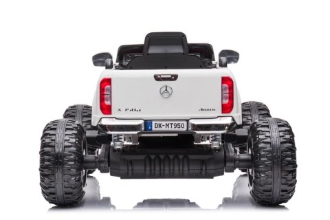 Auto Na Akumulator Mercedes DK-MT950 4x4 Biały Auto Na Akumulator Mercedes DK-MT950 4x4 Biały