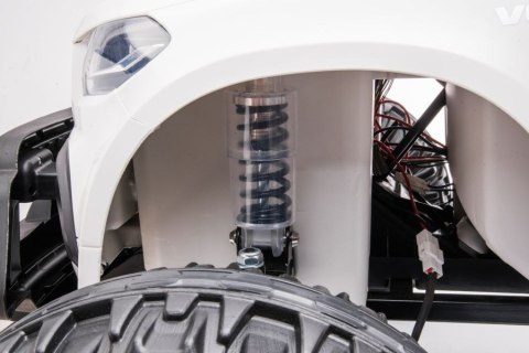 Auto Na Akumulator Mercedes DK-MT950 4x4 Biały Auto Na Akumulator Mercedes DK-MT950 4x4 Biały