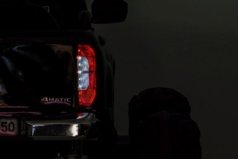 Auto Na Akumulator Mercedes DK-MT950 4x4 Czarny Auto Na Akumulator Mercedes DK-MT950 4x4 Czarny