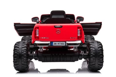 Auto Na Akumulator Mercedes DK-MT950 4x4 Czerwony Auto Na Akumulator Mercedes DK-MT950 4x4 Czerwony