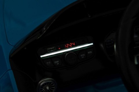 Auto Na Akumulator Mercedes AMG SL63 Niebieskie Lakierowane Auto Na Akumulator Mercedes AMG SL63 Niebieskie Lakierowane