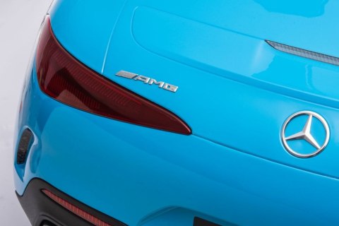 Auto Na Akumulator Mercedes AMG SL63 Niebieskie Lakierowane Auto Na Akumulator Mercedes AMG SL63 Niebieskie Lakierowane