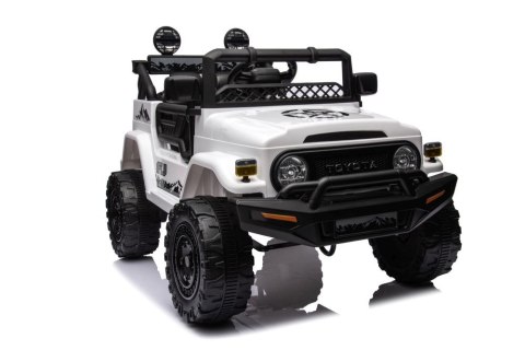 Auto Na Akumulator Toyota FJ Biała 4x4 Auto Na Akumulator Toyota FJ Biała 4x4