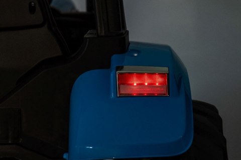 Traktor Na Akumulator A011 24V Niebieski Traktor Na Akumulator A011 24V Niebieski