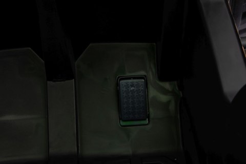 Traktor Na Akumulator A011 24V Zielony Traktor Na Akumulator A011 24V Zielony