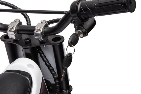 Motor Crossowy Na Akumulator A9901 Biały 36V Motor Crossowy Na Akumulator A9901 Biały 36V