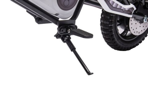 Motor Crossowy Na Akumulator A9901 Biały 36V Motor Crossowy Na Akumulator A9901 Biały 36V