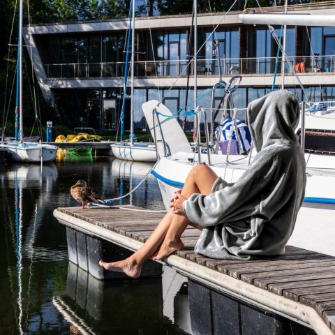 Froster Bluzair Kocobluza Oversize Polska Futrzak Poduszka