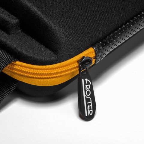 Froster Gigantyczna Piersiówka Deluxe na osiemnastkę 18