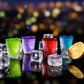 Froster Nietopniejące kieliszki lodowe na 18 osiemnastkę