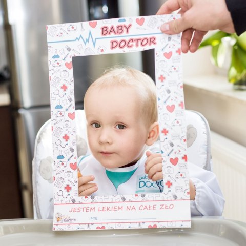 Baby Gadgets Baby Doctor - Śliniak z rękawami