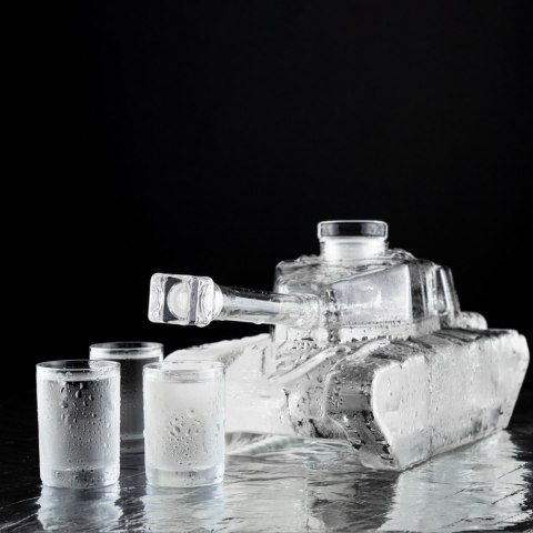 Froster Czołg karafka do wódki 1l prezent dla żołnierza