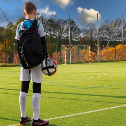 Sprintigo Uchwyt na piłkę Sprintigo - czerwony x szary x czarny -prezent dla piłkarza